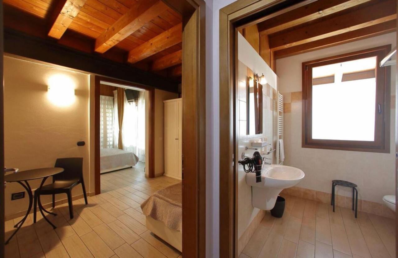 La Terrazza Sul Lago Peschiera del Garda Exterior foto